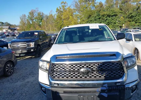 2018 Toyota Tundra Sr5 4.6L V8 from USA, damaged, VIN 5TFUM5F11JX077990